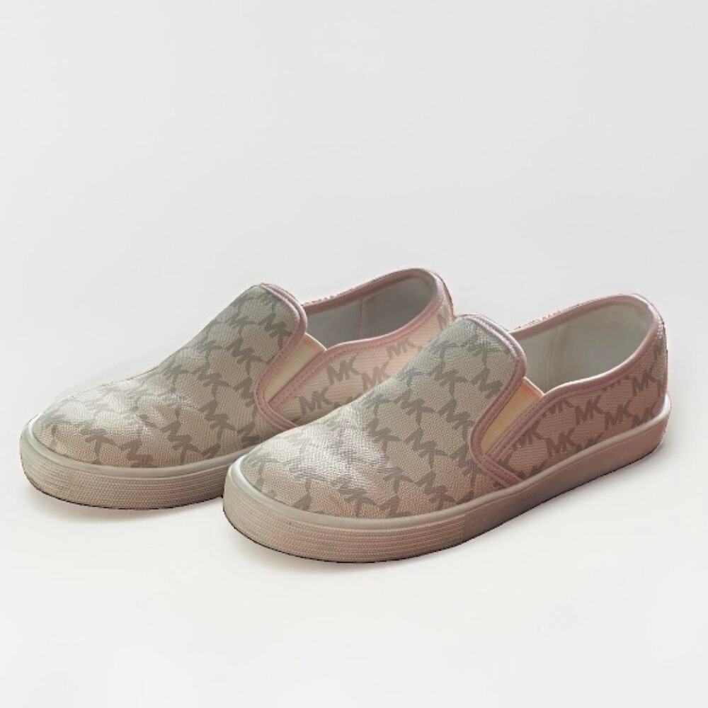 Michael Kors Keaton Signature Logo Slip-On Sneakers Size 4 Preppy Minimalist